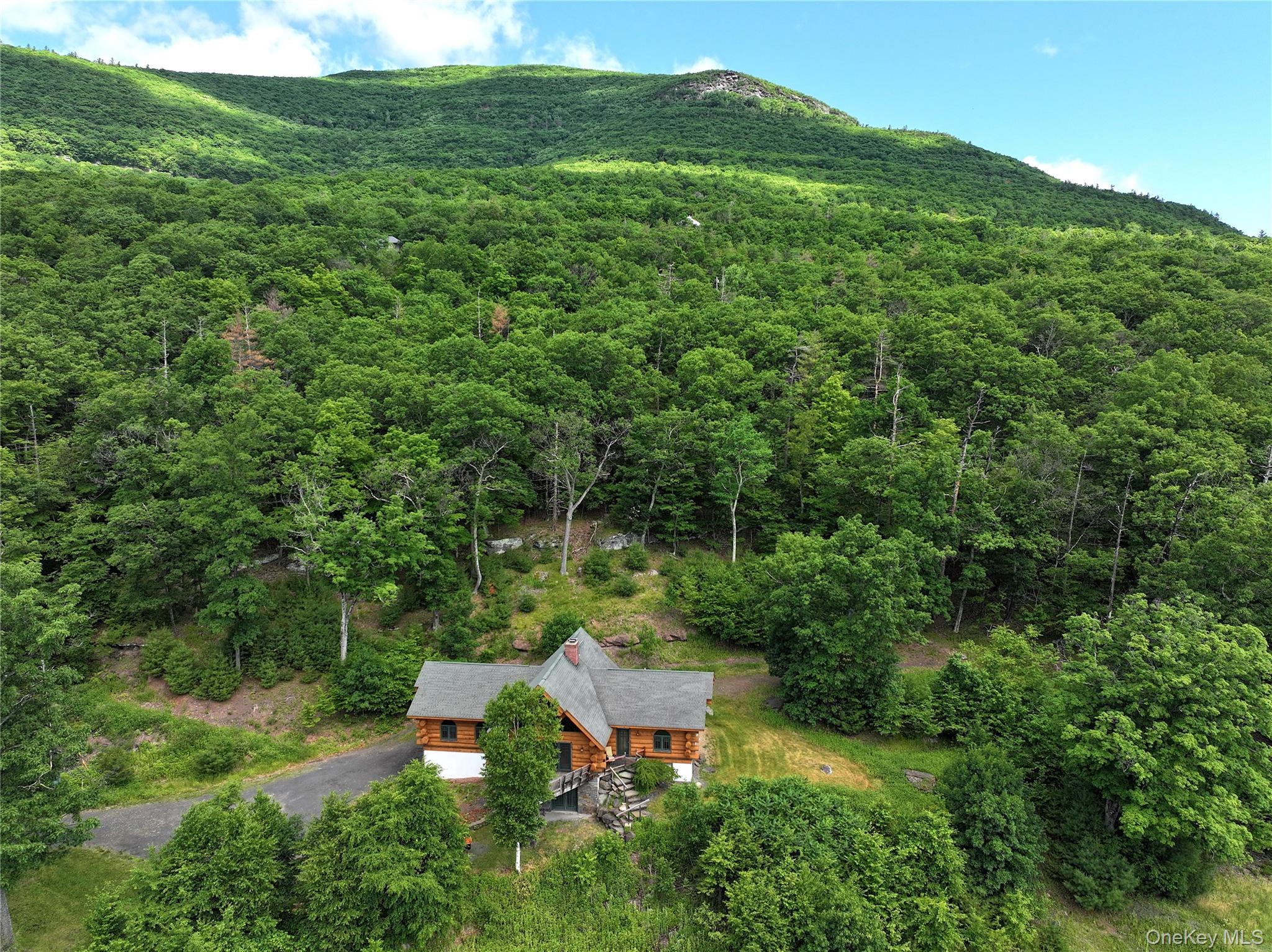 24 Tanis Hollow Road