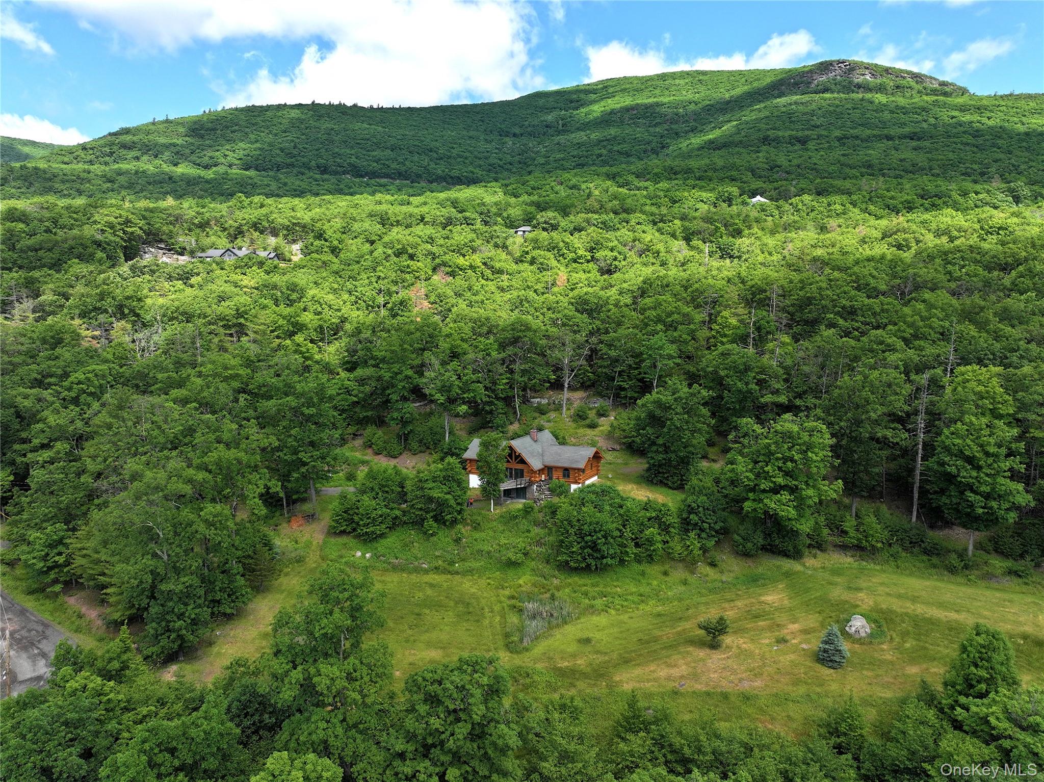 24 Tanis Hollow Road