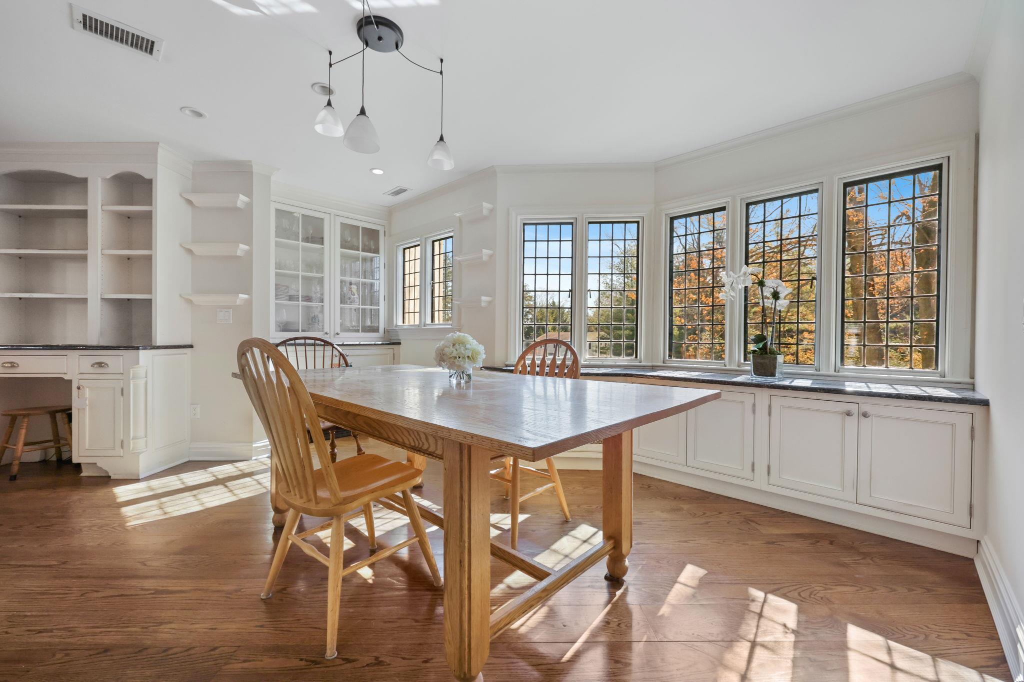 86 Hereford Road, Bronxville, New York image 10