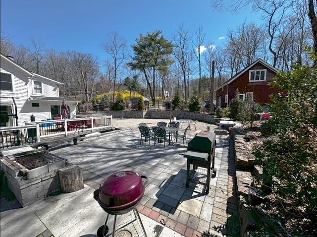 114 Lime Kiln Road, Suffern, New York image 1