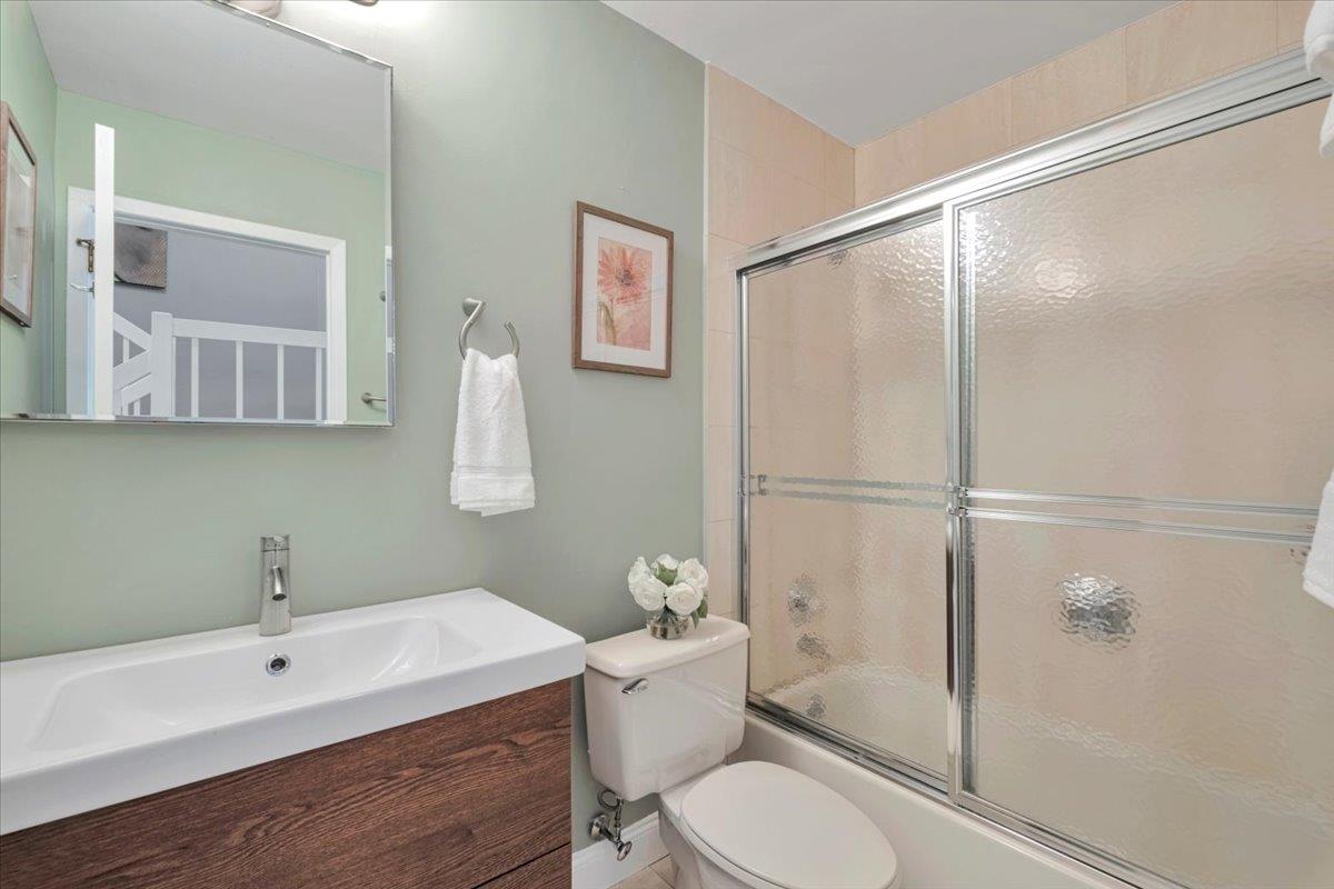 57 Waterside Close, Eastchester, New York image 21