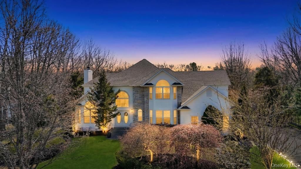 Photo of 7 Stadium Boulevard, East Setauket, NY 11733 (MLS # 987839)