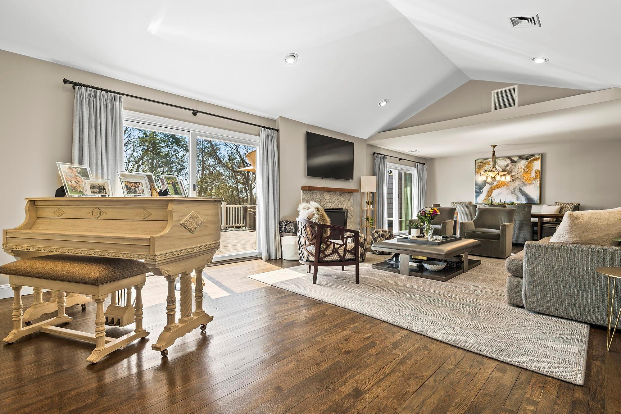 104 Country Ridge Drive, Rye Brook, New York image 5