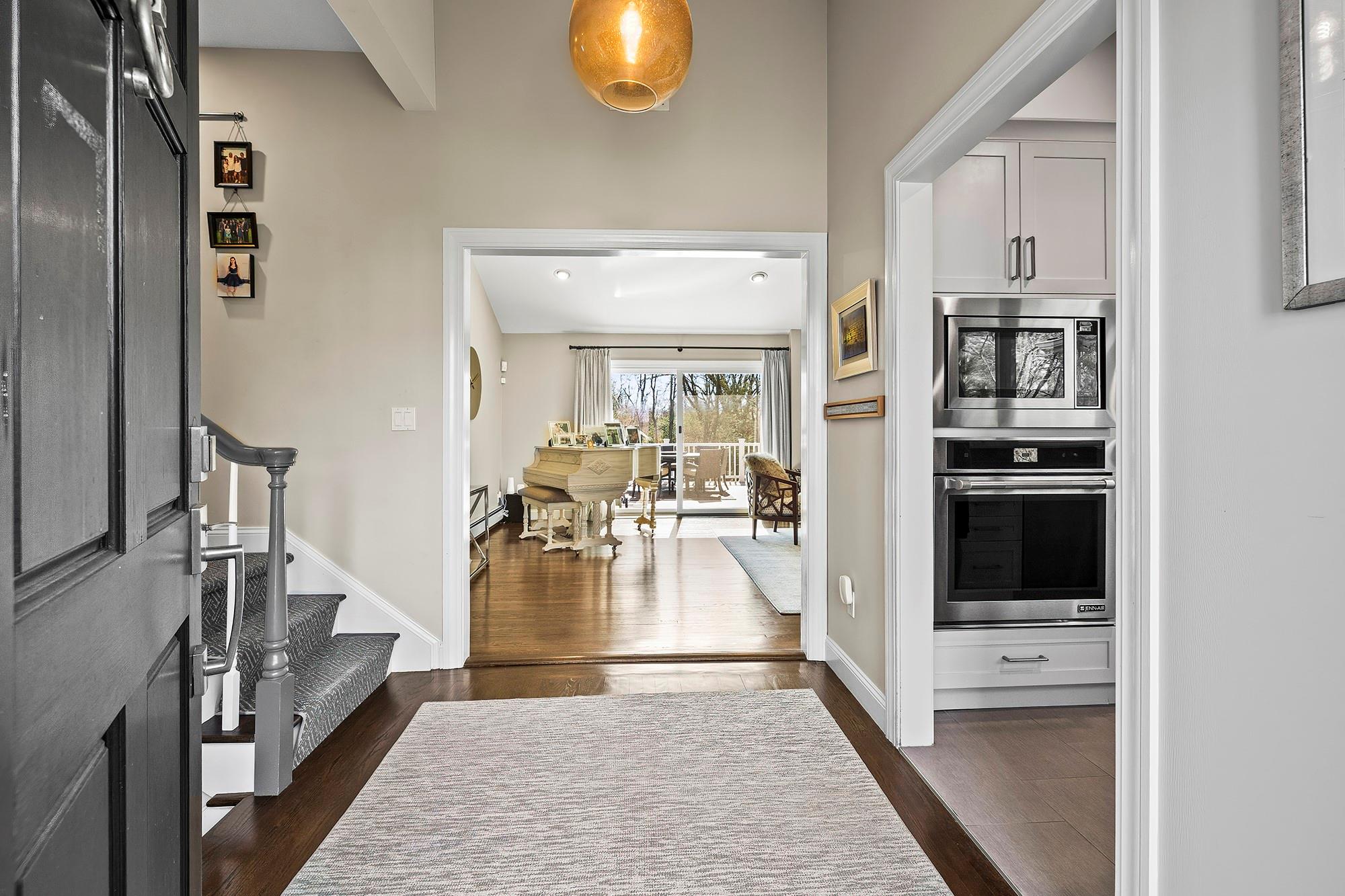 104 Country Ridge Drive, Rye Brook, New York image 3
