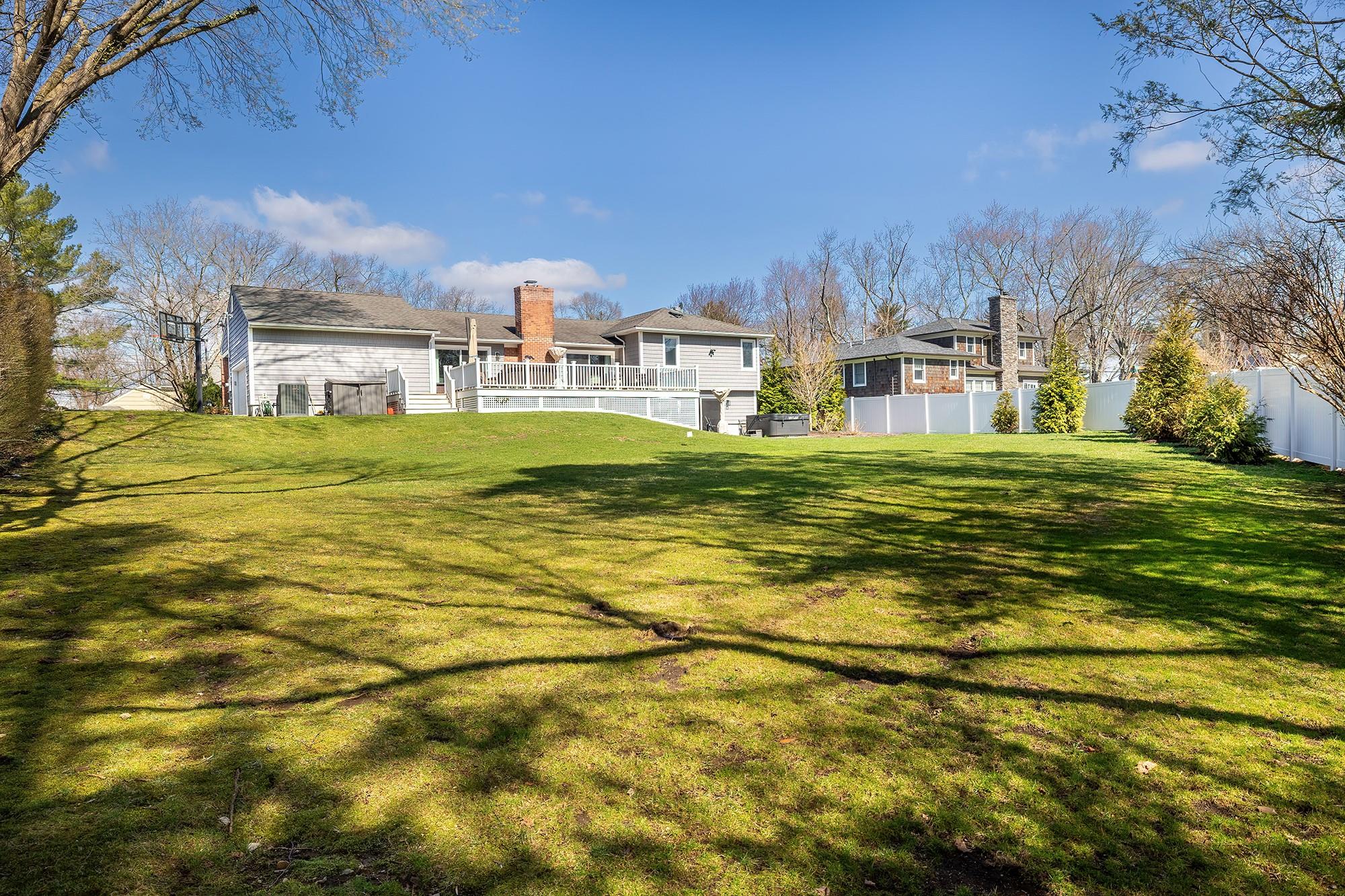 104 Country Ridge Drive, Rye Brook, New York image 44