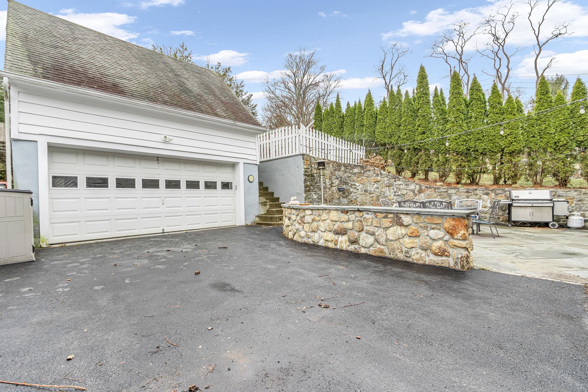 202 Byram Lake Road, Mount Kisco, New York image 27