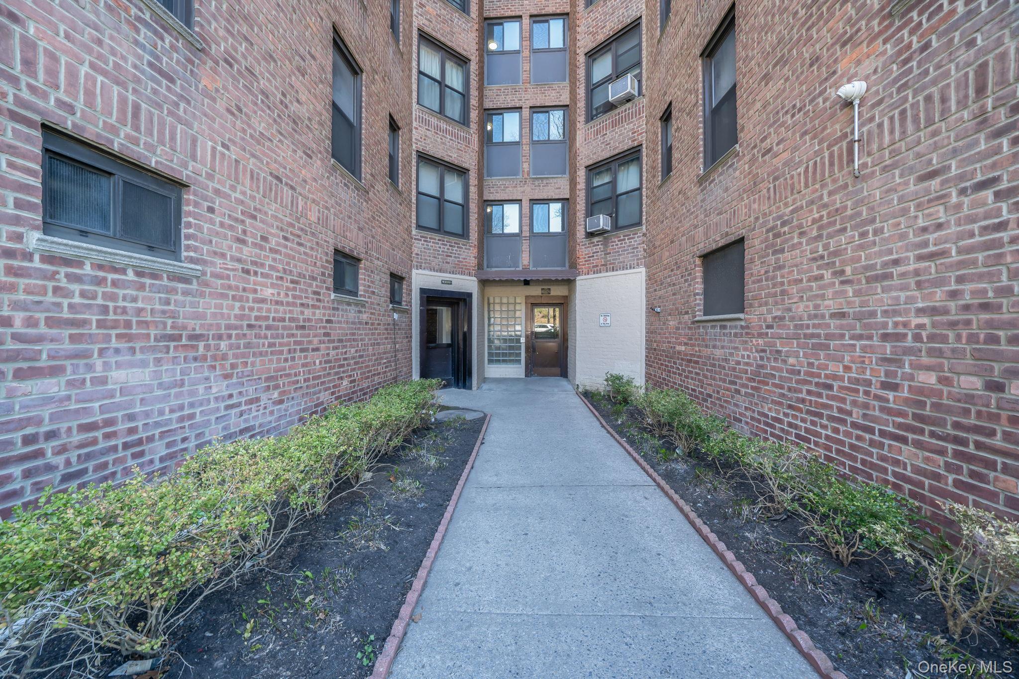 83-85 Woodhaven Boulevard 3L