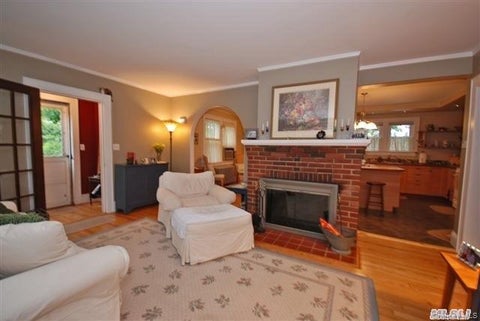 Photo of 7 Aberdeen Drive, Huntington, NY 11743 (MLS # 1009961)