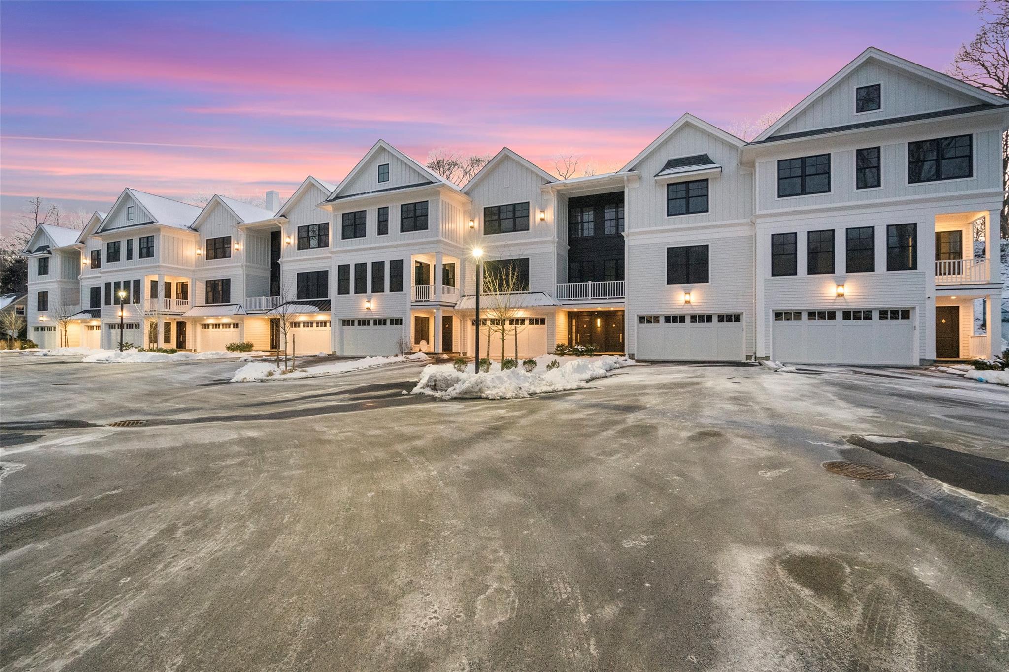 133 Spring Road #4, Huntington, New York image 38
