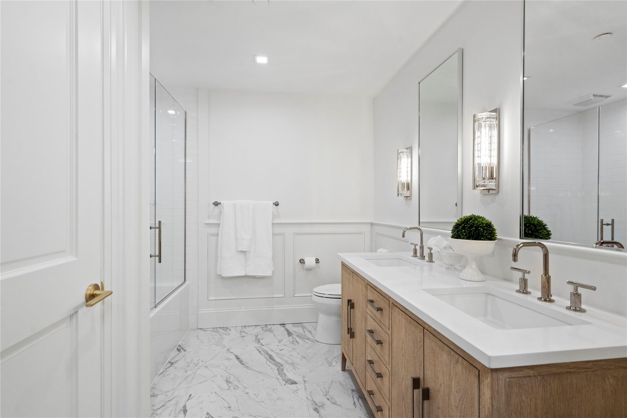133 Spring Road #4, Huntington, New York image 30