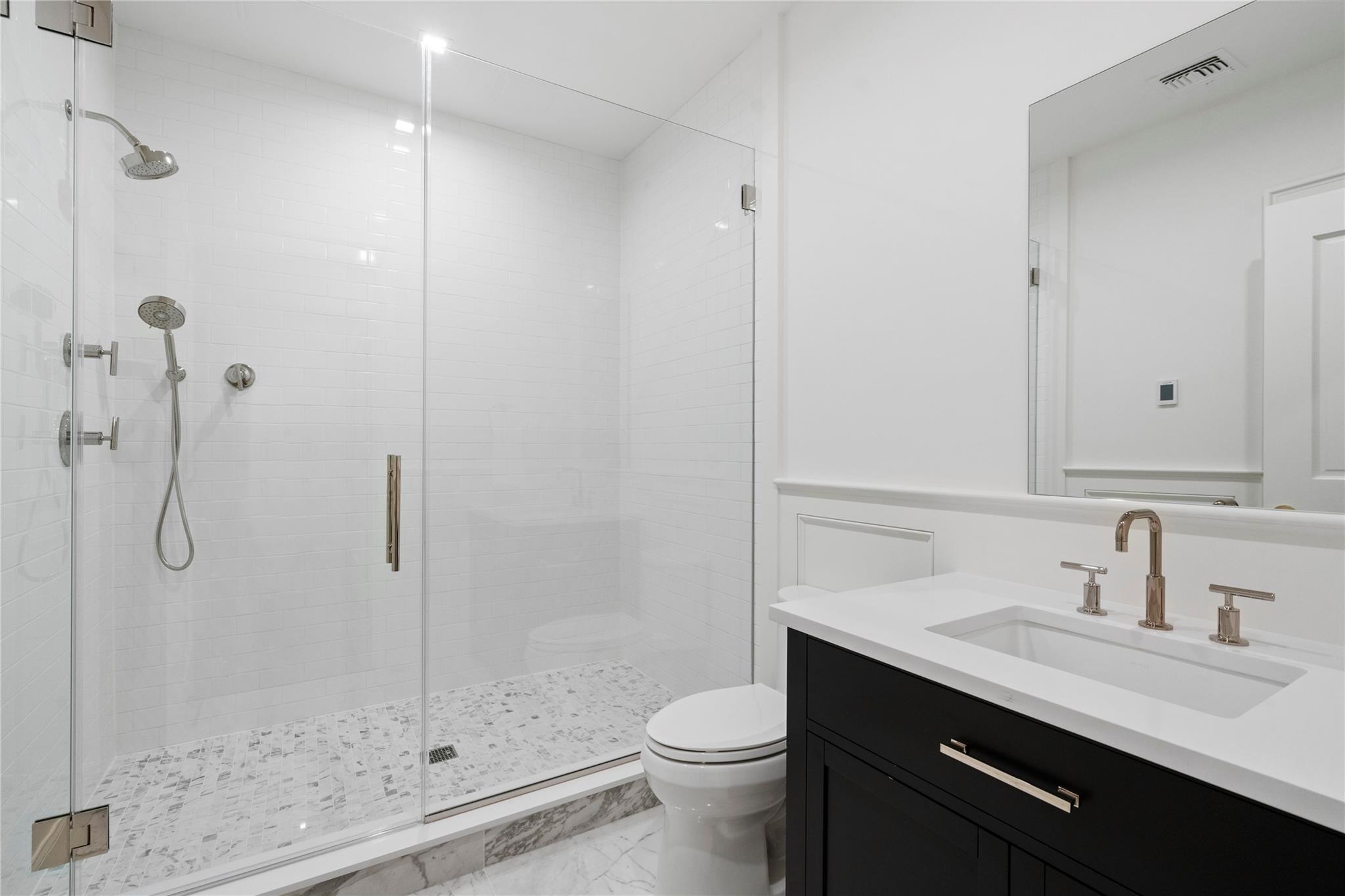 133 Spring Road #4, Huntington, New York image 25
