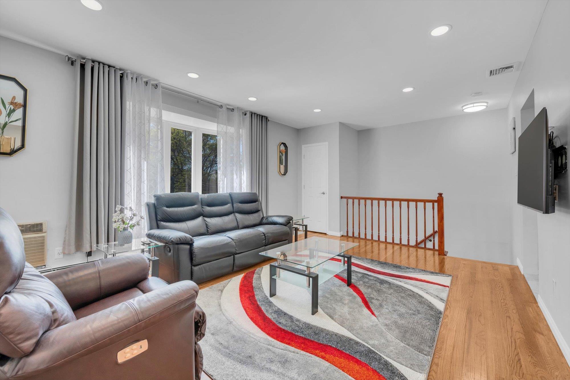 143-07 Rose Avenue