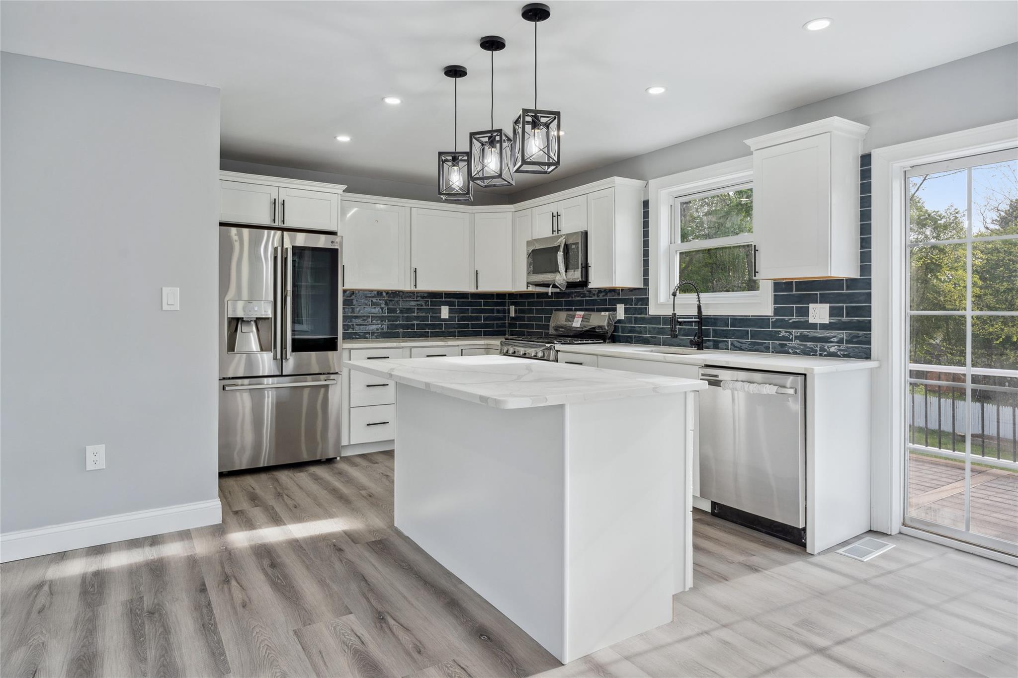 7 Briarwood Drive, Poughkeepsie, New York image 9