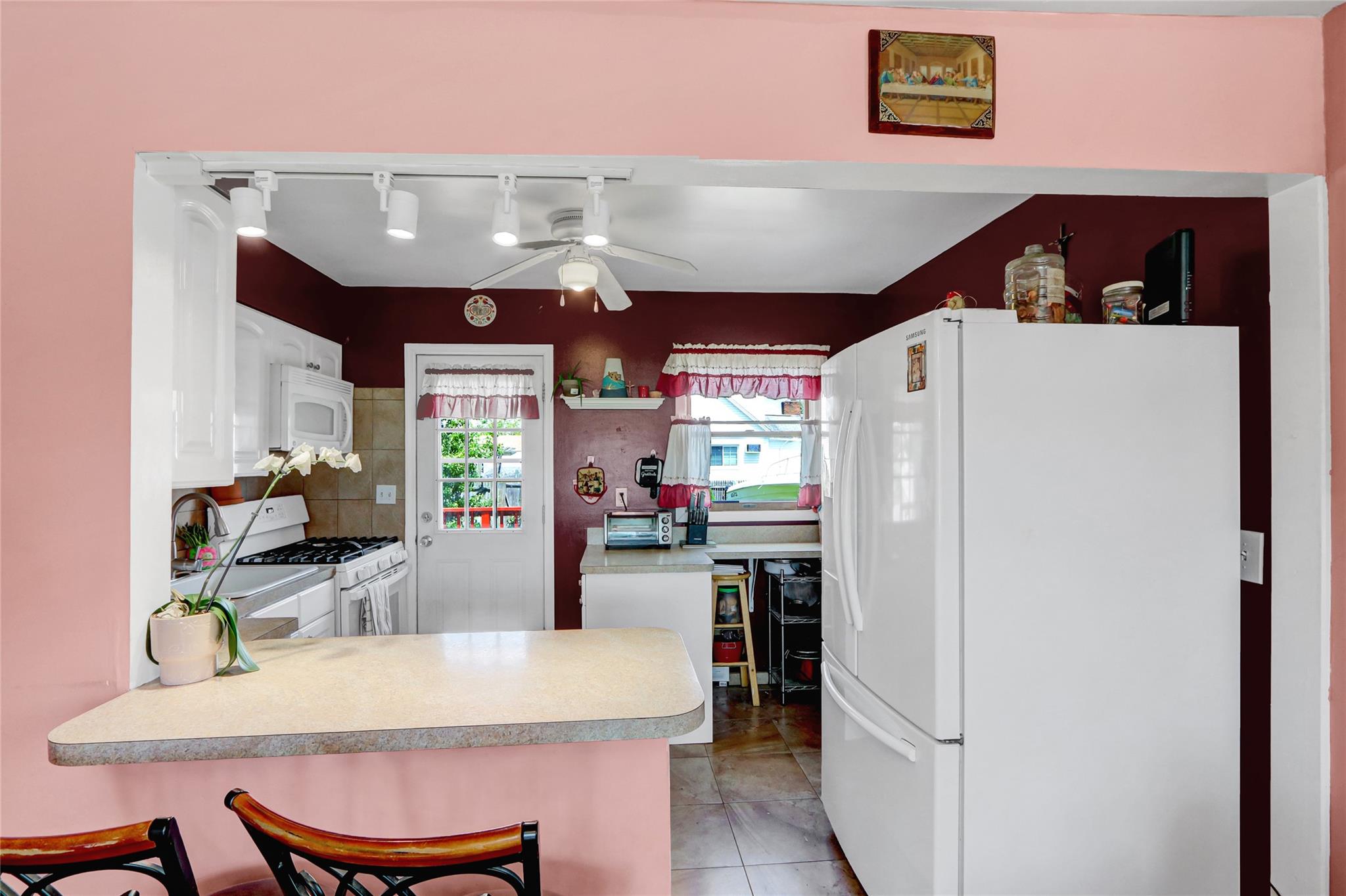 674 Shore Road, Lindenhurst, New York image 10