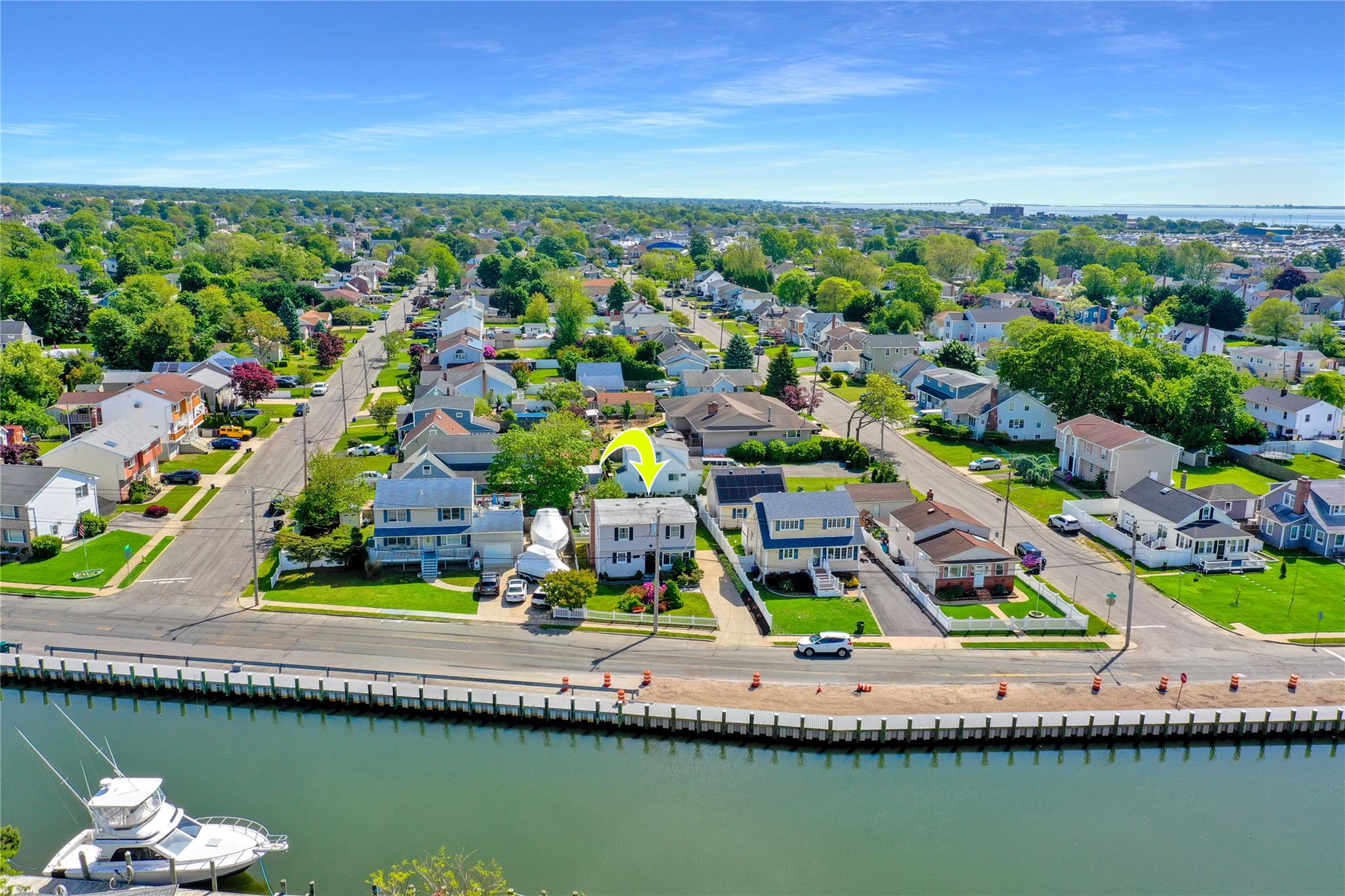 674 Shore Road, Lindenhurst, New York image 24