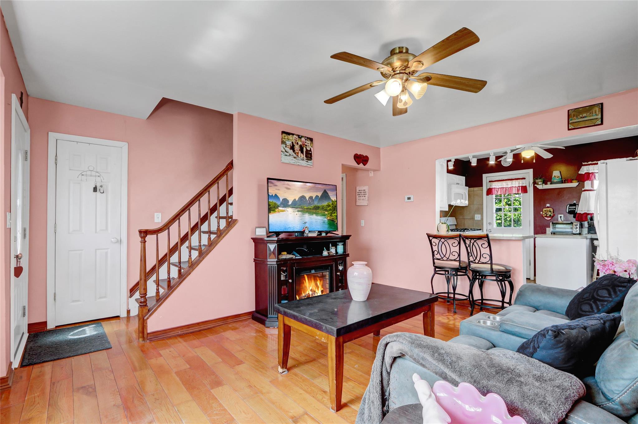 674 Shore Road, Lindenhurst, New York image 6