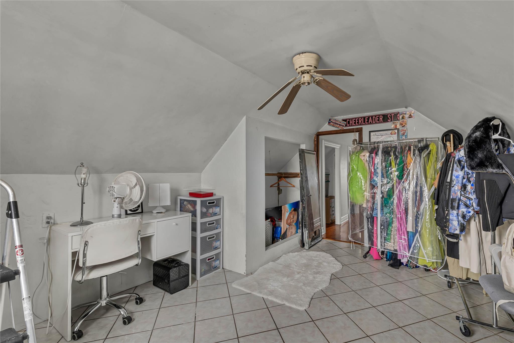 238 35th Street, Lindenhurst, New York image 27