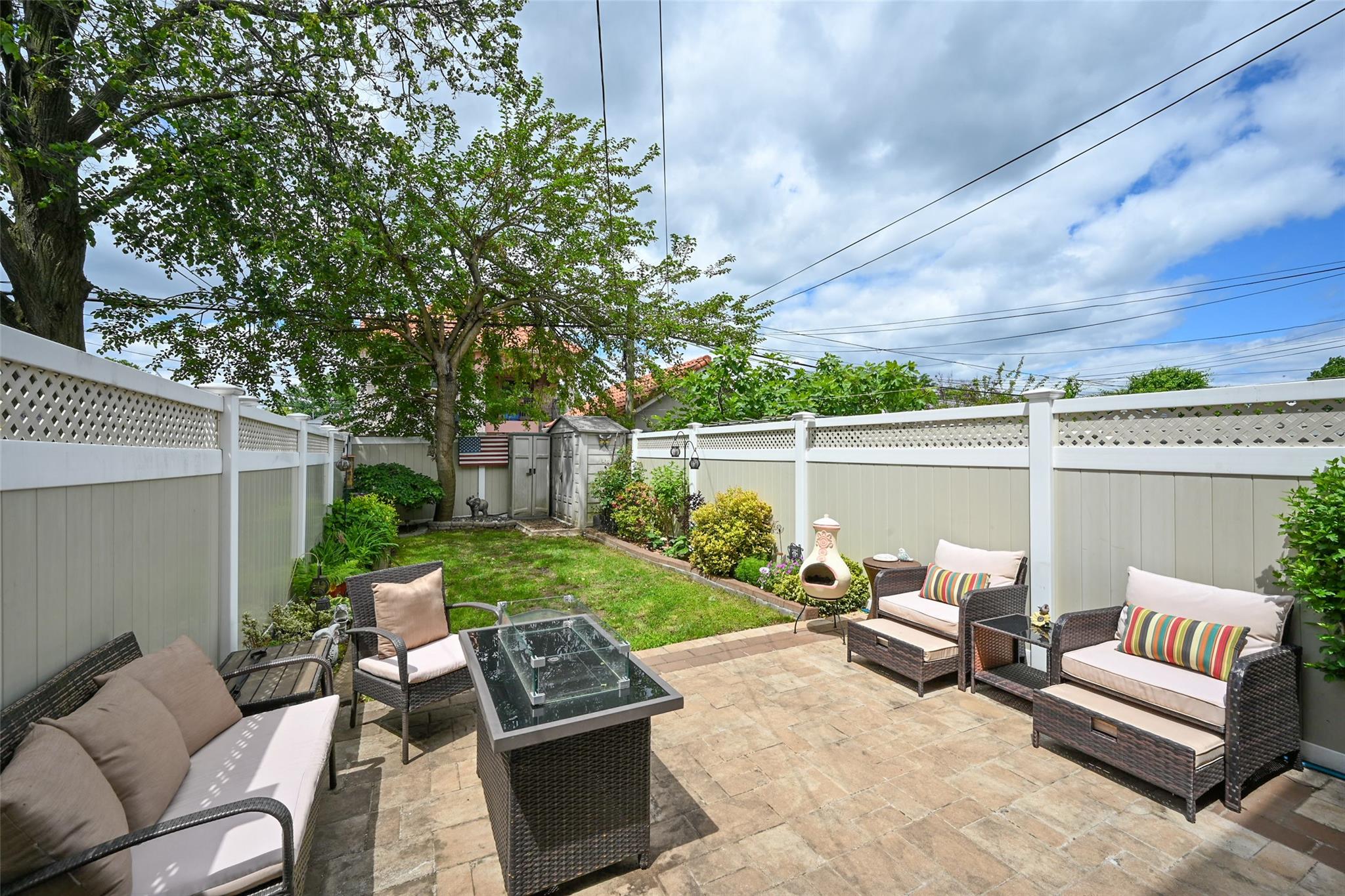 86-28 256 Street, Floral Park, New York image 17