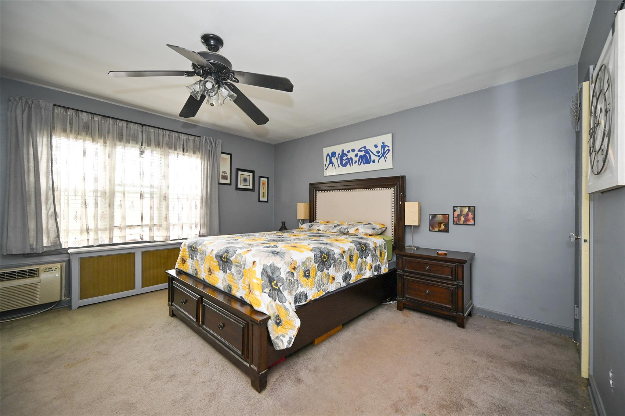86-28 256 Street, Floral Park, New York image 14