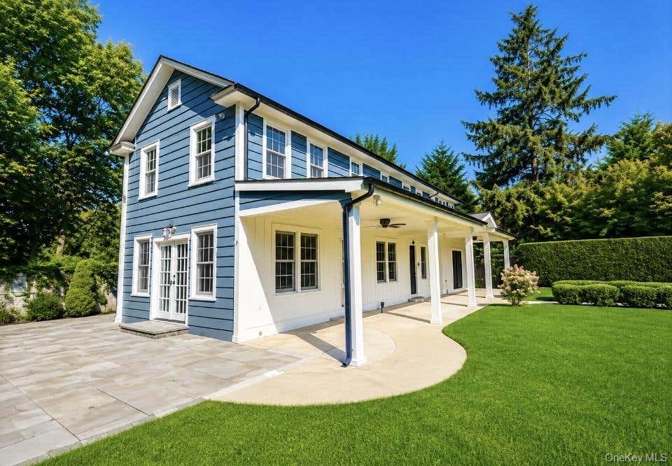 Photo of 278 Fire Island Avenue, Babylon, NY 11702 (MLS # 1036104)