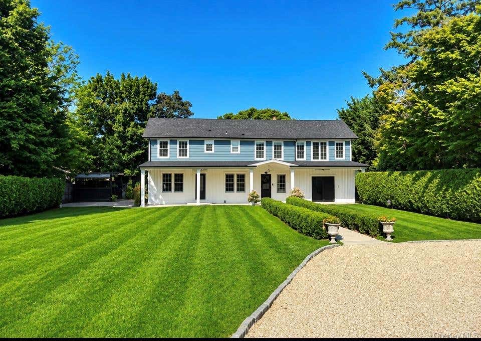 Photo of 278 Fire Island Avenue, Babylon, NY 11702 (MLS # 1036104)