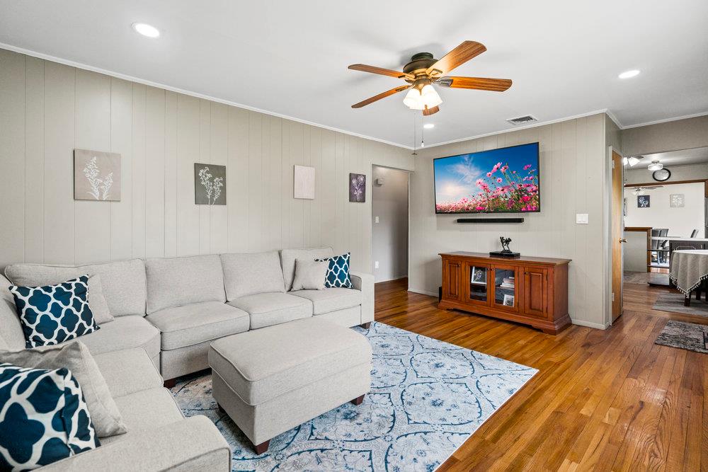 1544 Baldwin Boulevard, Bay Shore, New York image 7