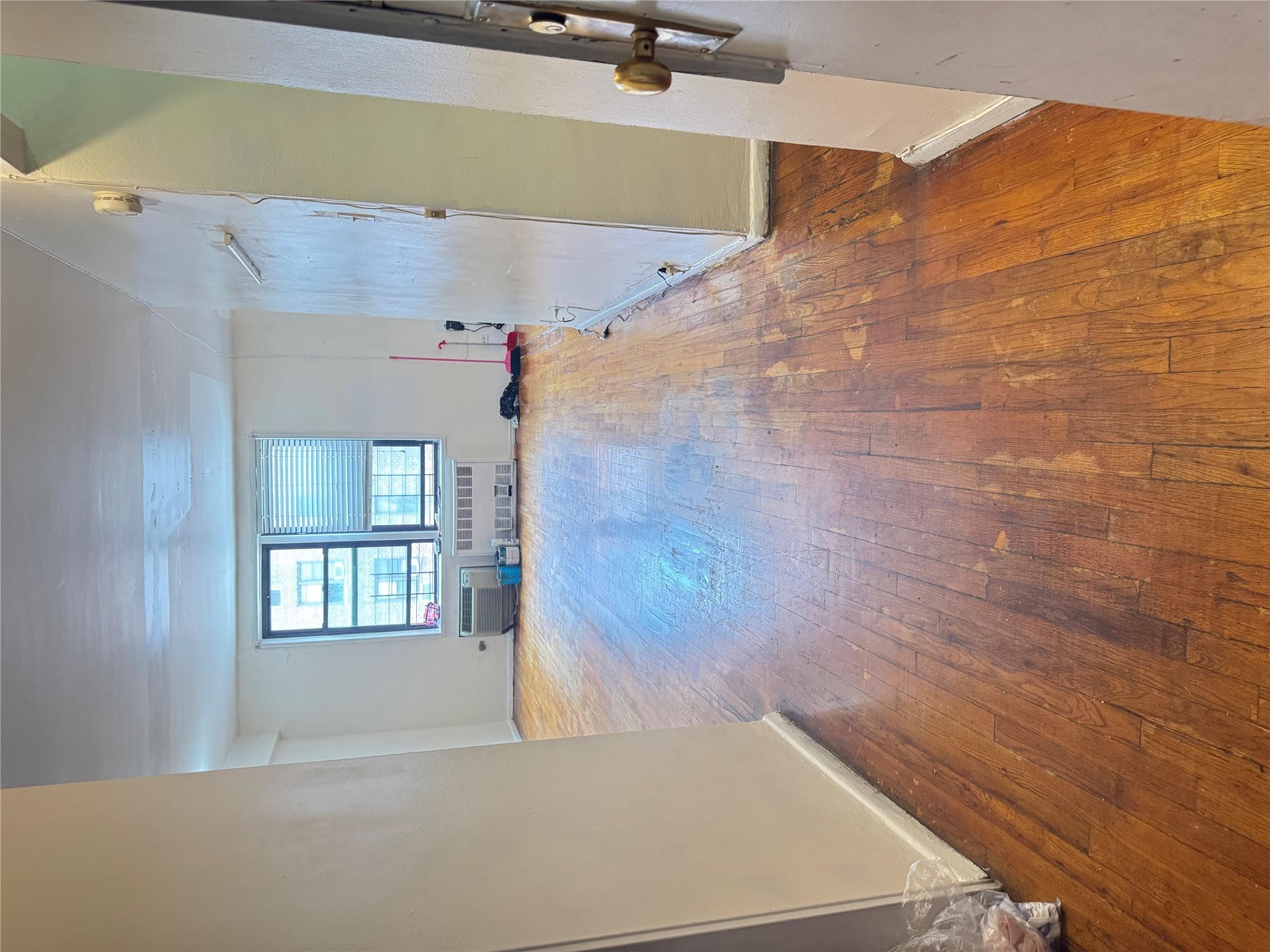 3825 Parsons Boulevard 4P