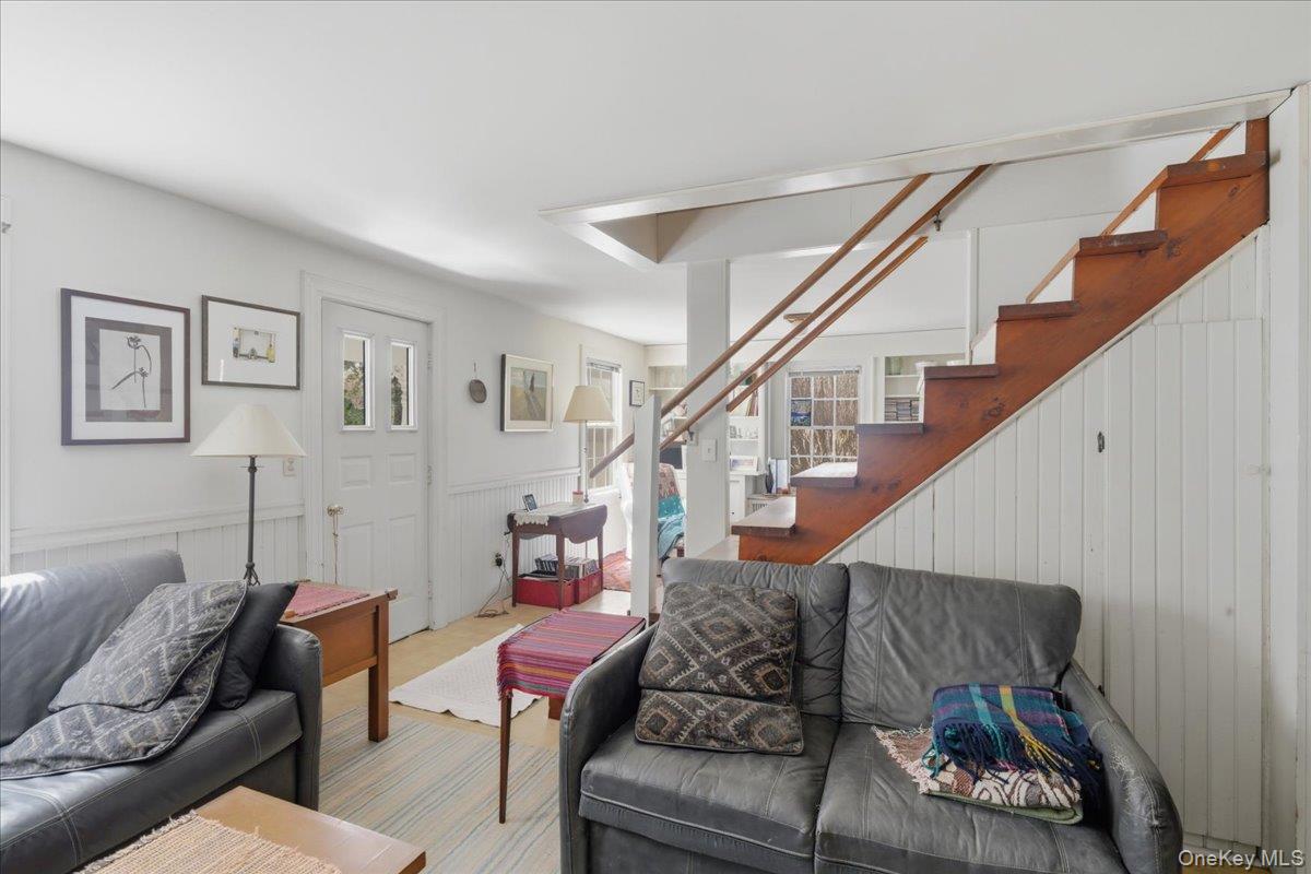 71 Montauk Highway