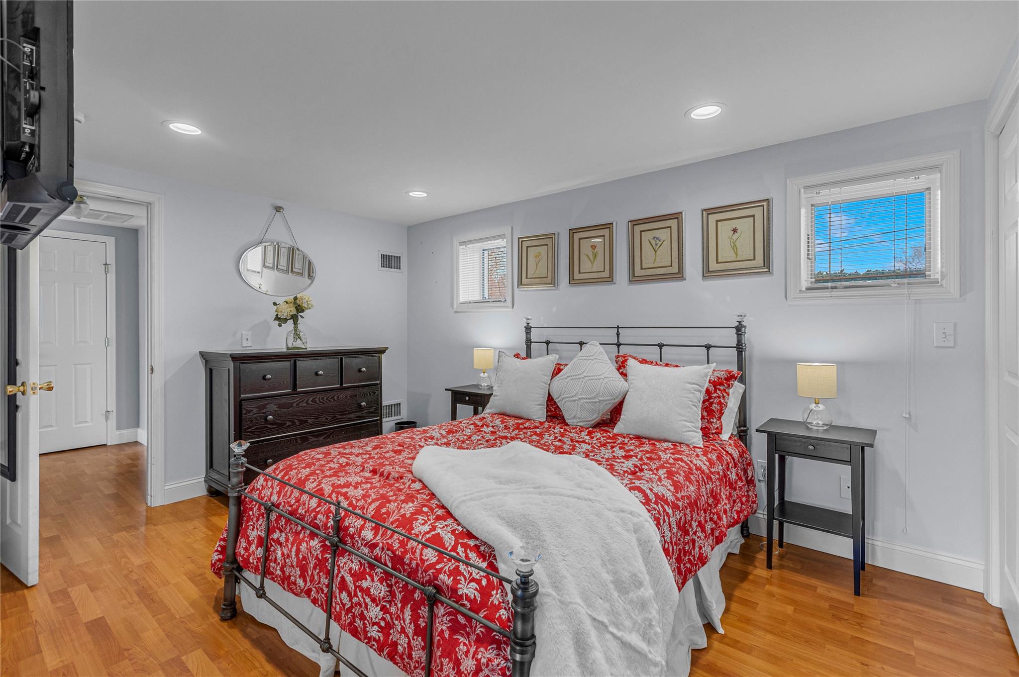 5 Pumpkin Street, East Northport, New York image 14