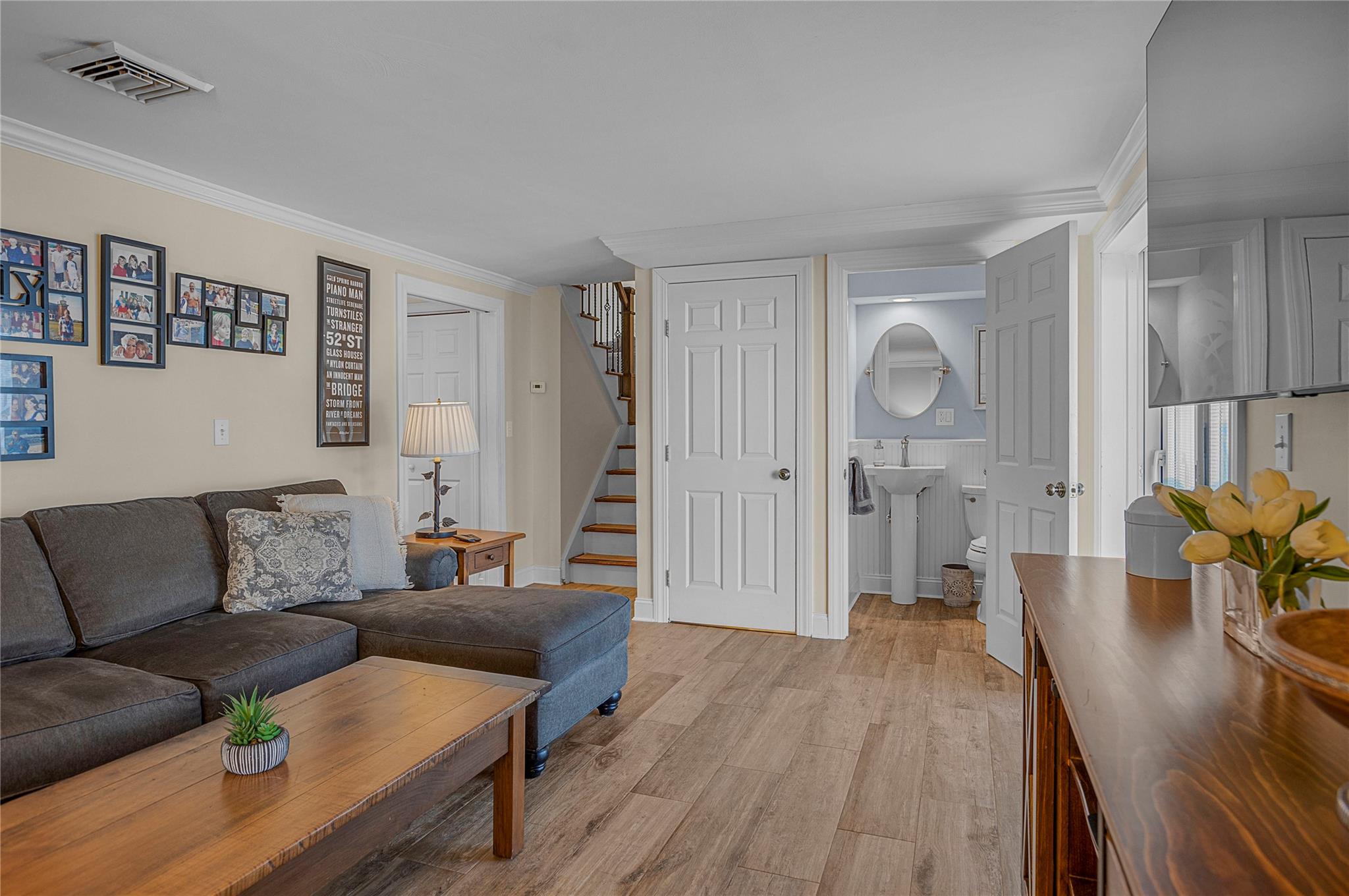 5 Pumpkin Street, East Northport, New York image 18