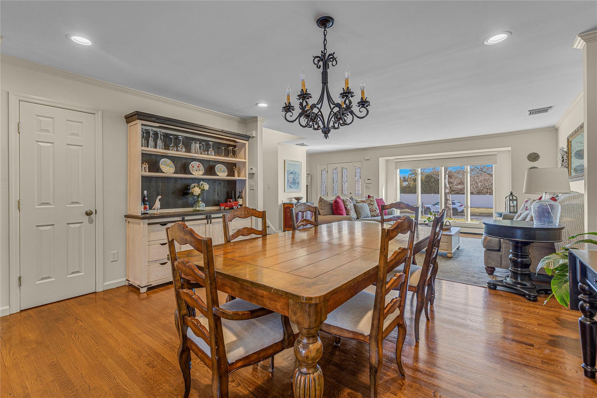 5 Pumpkin Street, East Northport, New York image 4