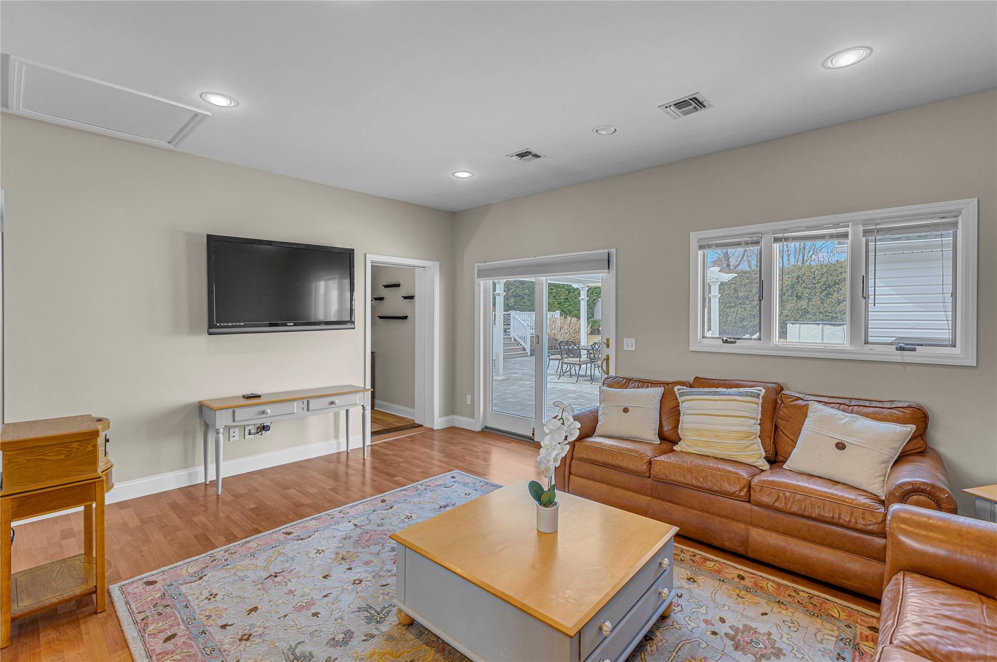 5 Pumpkin Street, East Northport, New York image 15