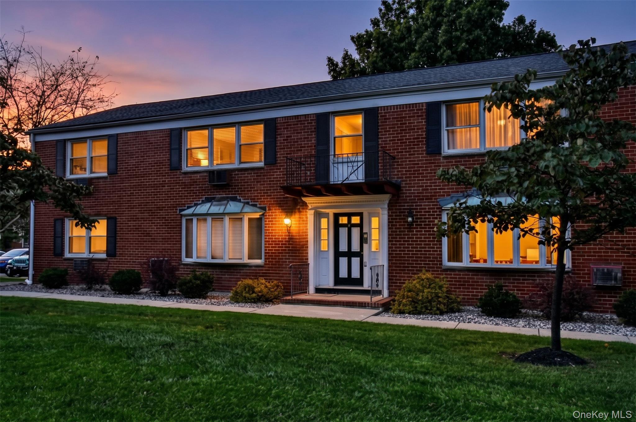 5 Danbury Court 1703