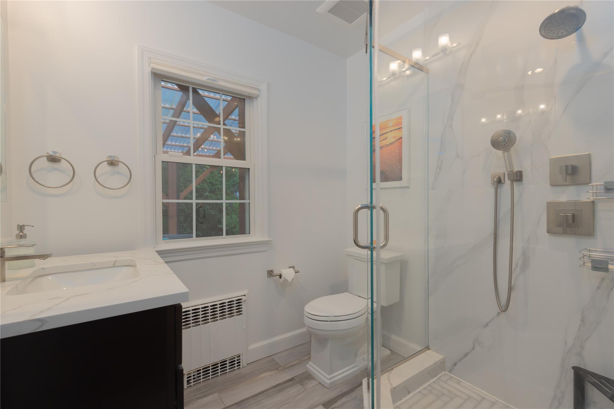 160 Douglas Place, Mount Vernon, New York image 12