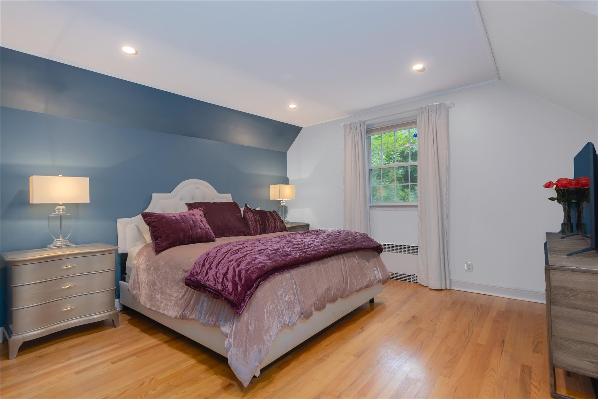 160 Douglas Place, Mount Vernon, New York image 16