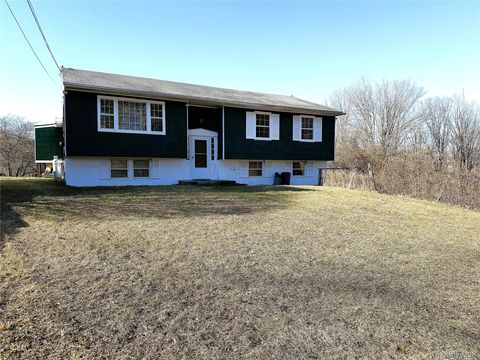 Homes For Sale - 40 Walnut Street<br/> Pawling, NY 12564
