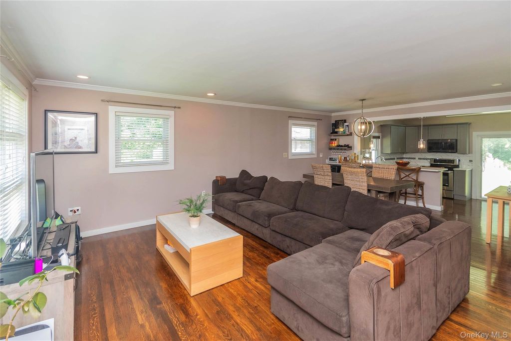 Photo of 11 Toomey Drive, Poughkeepsie, NY 12603 (MLS # 968142)