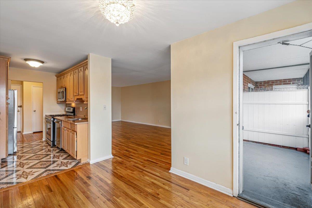 100 Lincoln Avenue #12C, Mineola, New York image 12