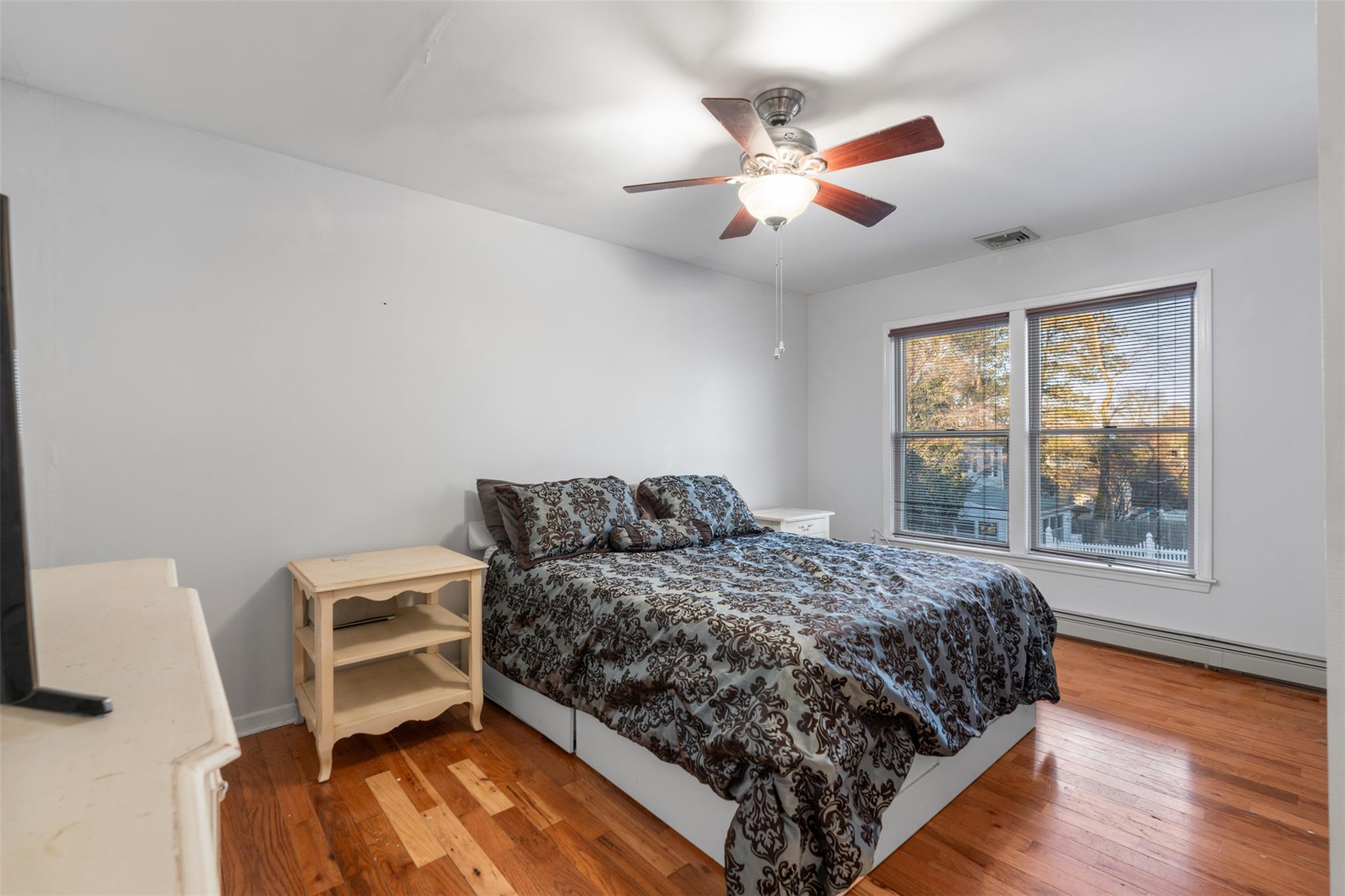 49 Chaucer Street, Hartsdale, New York image 24