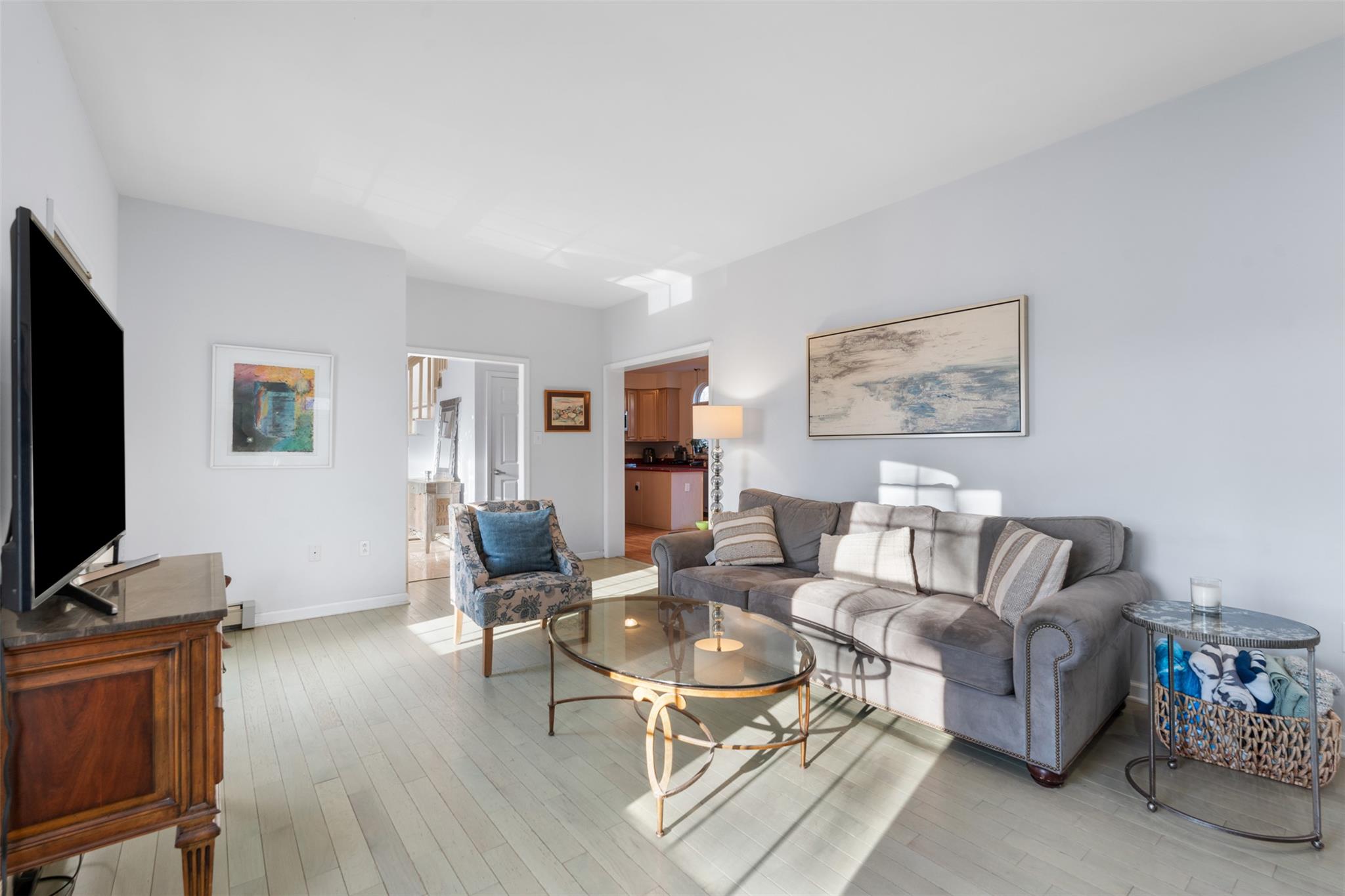 49 Chaucer Street, Hartsdale, New York image 5