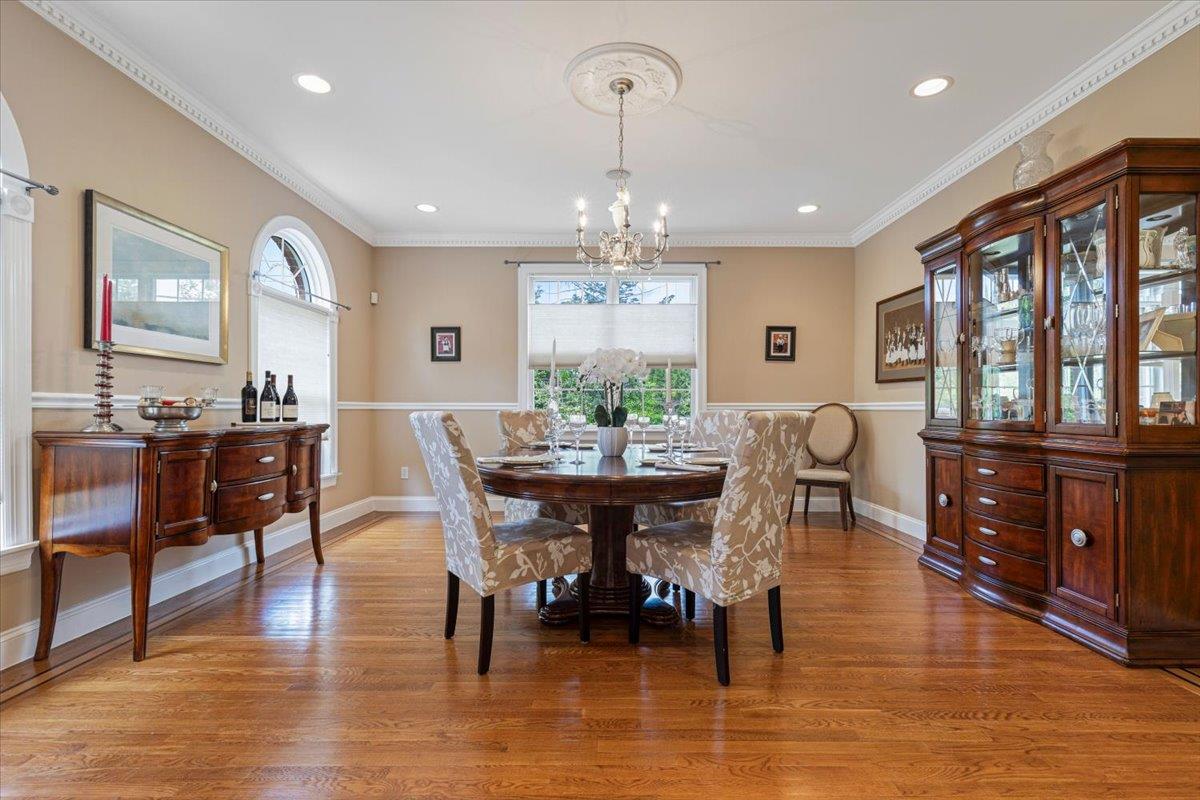 1 Dalessio Court, Scarsdale, New York image 11