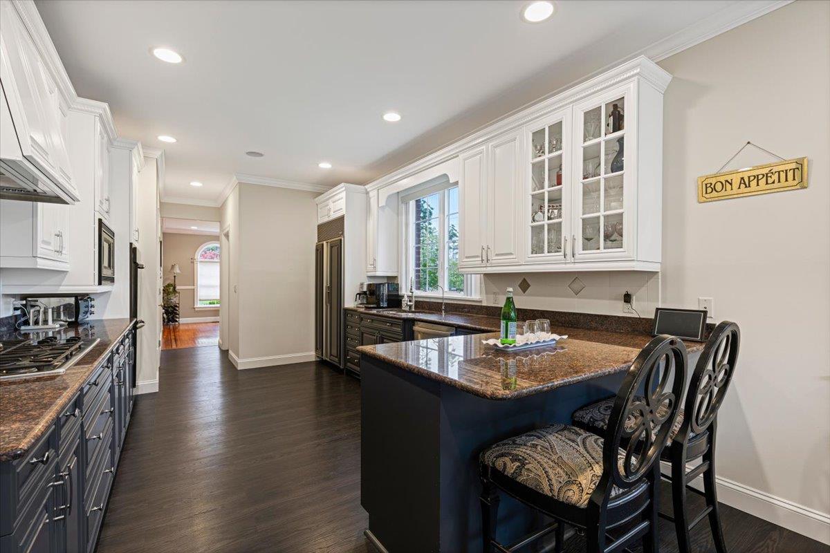 1 Dalessio Court, Scarsdale, New York image 16
