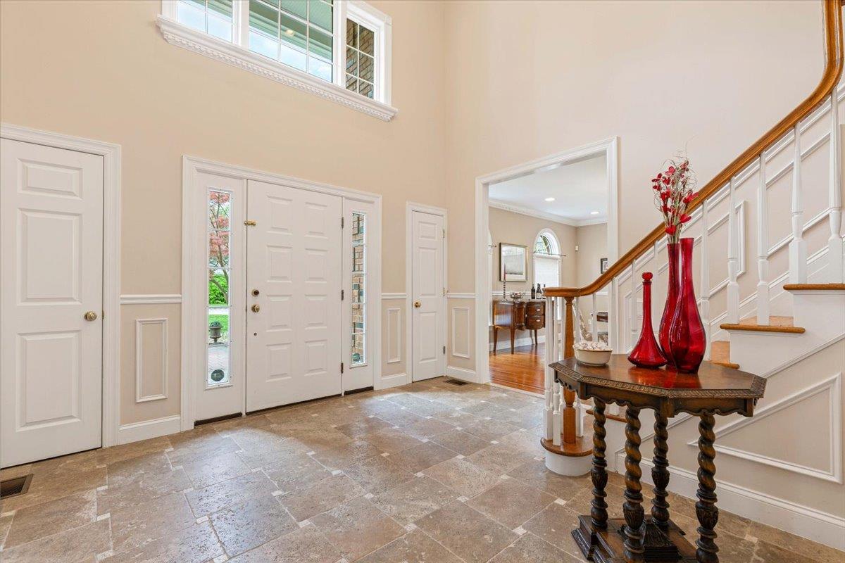 1 Dalessio Court, Scarsdale, New York image 8
