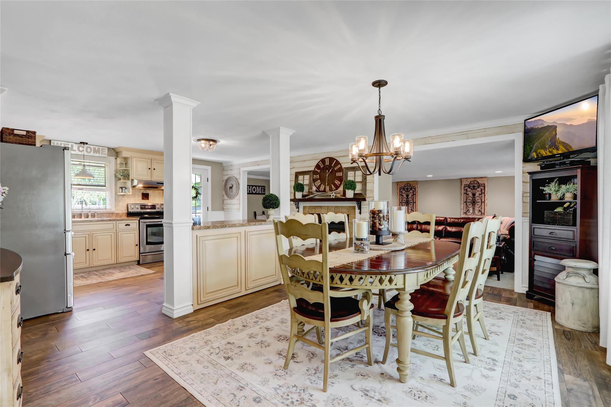 79A Alder Drive, Mastic Beach, New York image 4