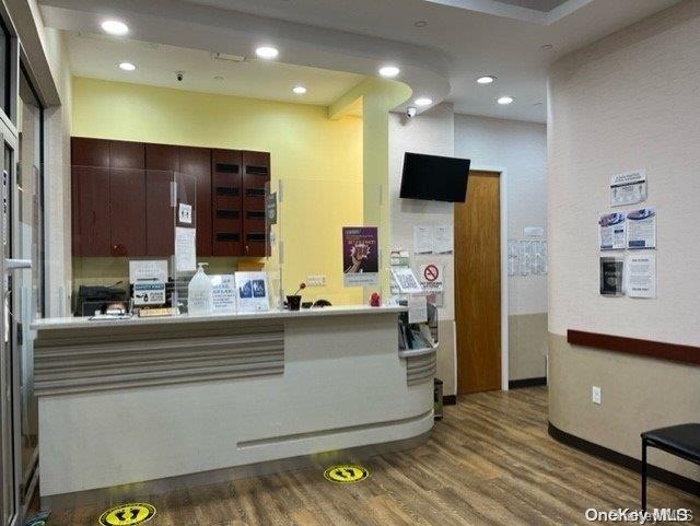 131-07 40th Road E06