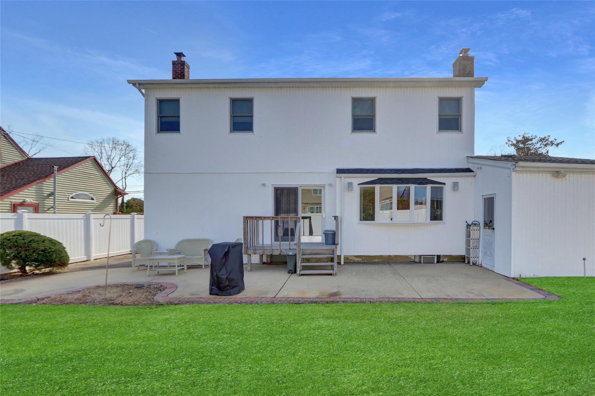 421 Brendan Avenue, Massapequa Park, New York image 28
