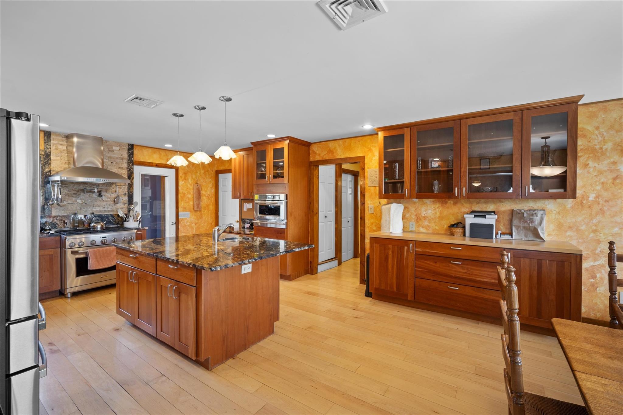 191 W Highland Avenue, Marlboro, New York image 11