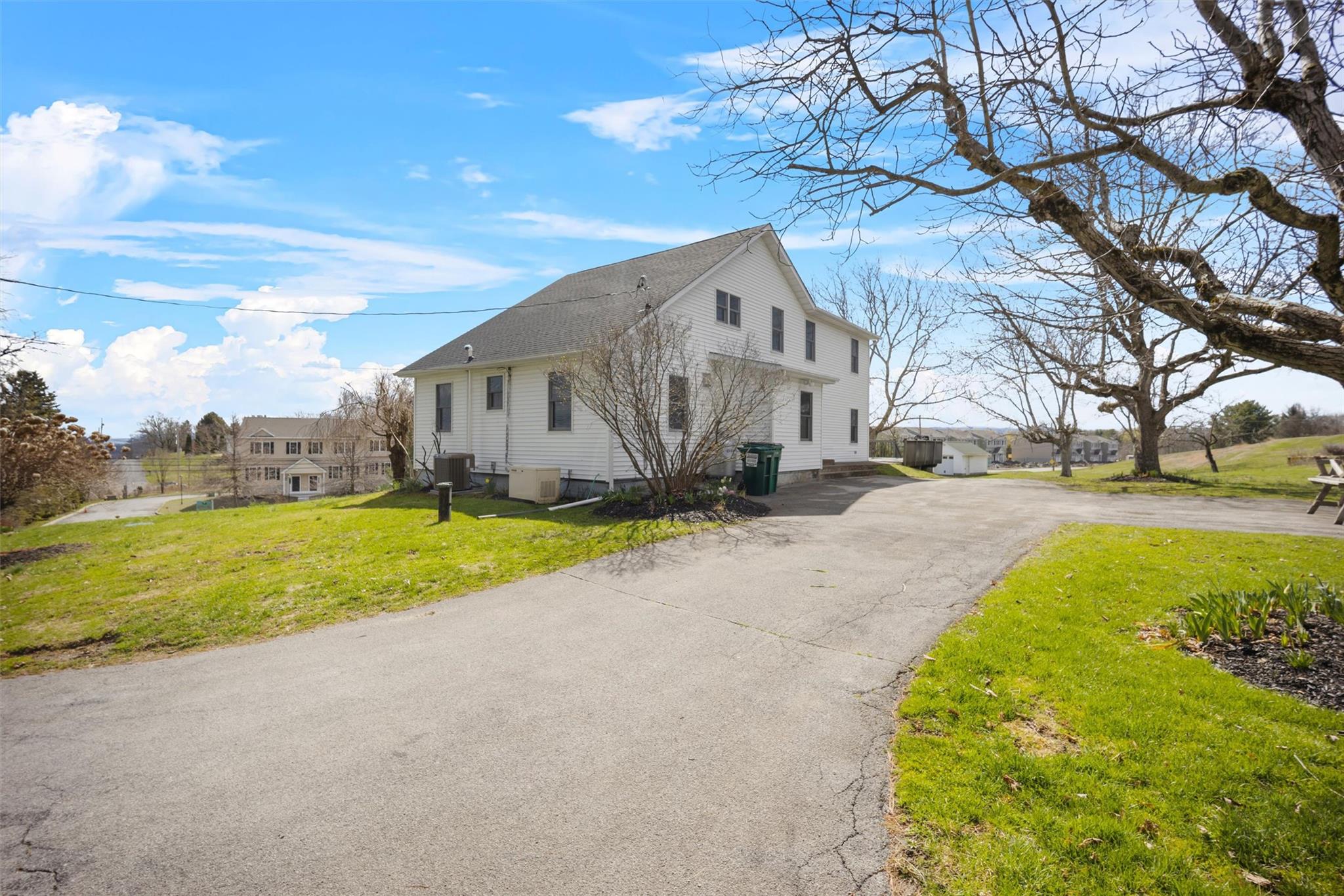 191 W Highland Avenue, Marlboro, New York image 32