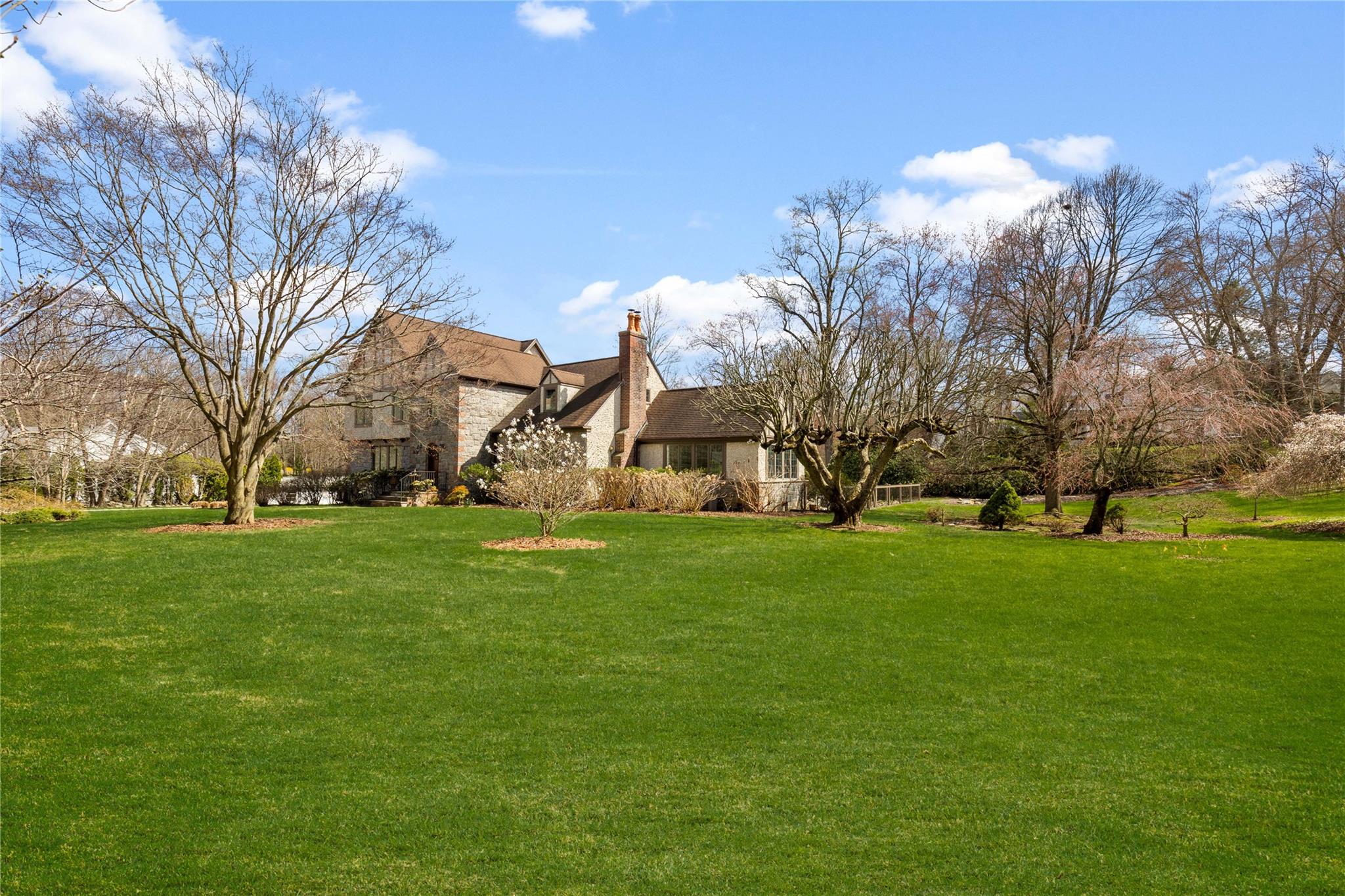 570 Anderson Hill Road, Purchase, New York image 3