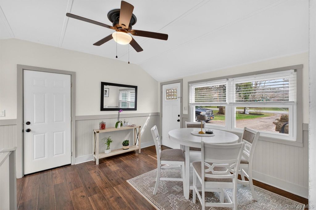 Photo of 1359 Route 82, Hopewell Junction, NY 12533 (MLS # 978924)